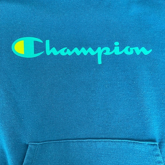 Champion Logo Print Hoodie - Picture 6 of 6